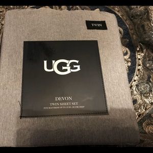 Ugg Charcoal Twin Sheet Set: Brand New